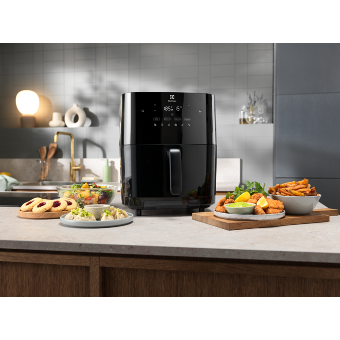 Electrolux - Air Fryers - EAF7SB