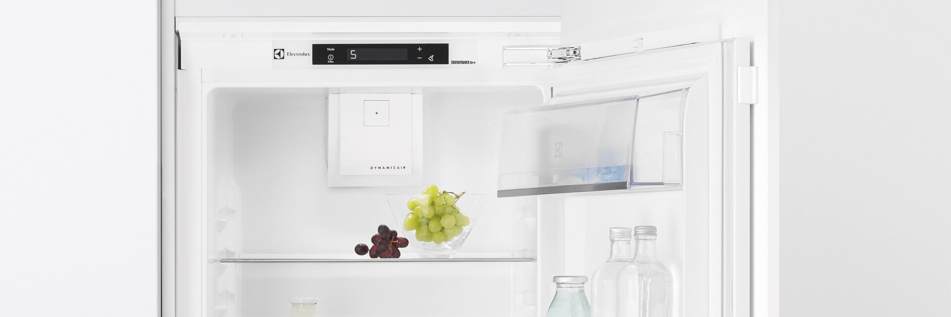 Electrolux integrated fridge